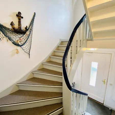 Bootshaus/ Holzdeck Apartman Rostock