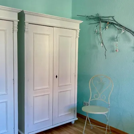 Bootshaus/ Holzdeck アパート *