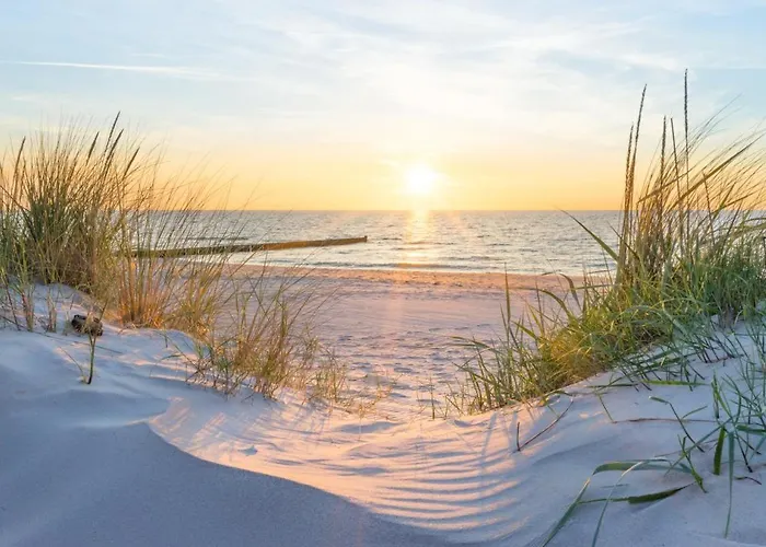 Bootshaus/ Holzdeck * روستوك