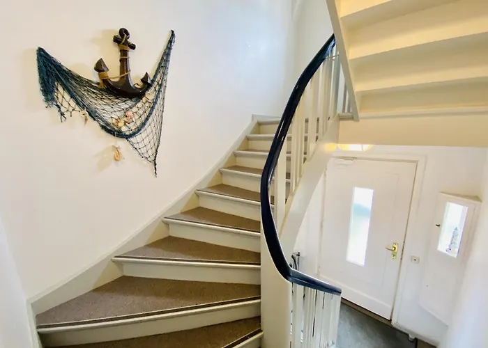 Bootshaus/ Holzdeck شقة روستوك